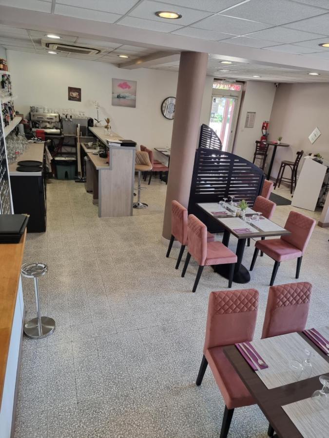 Auberge De La Nougatine Eu La Coucourde Eksteriør billede