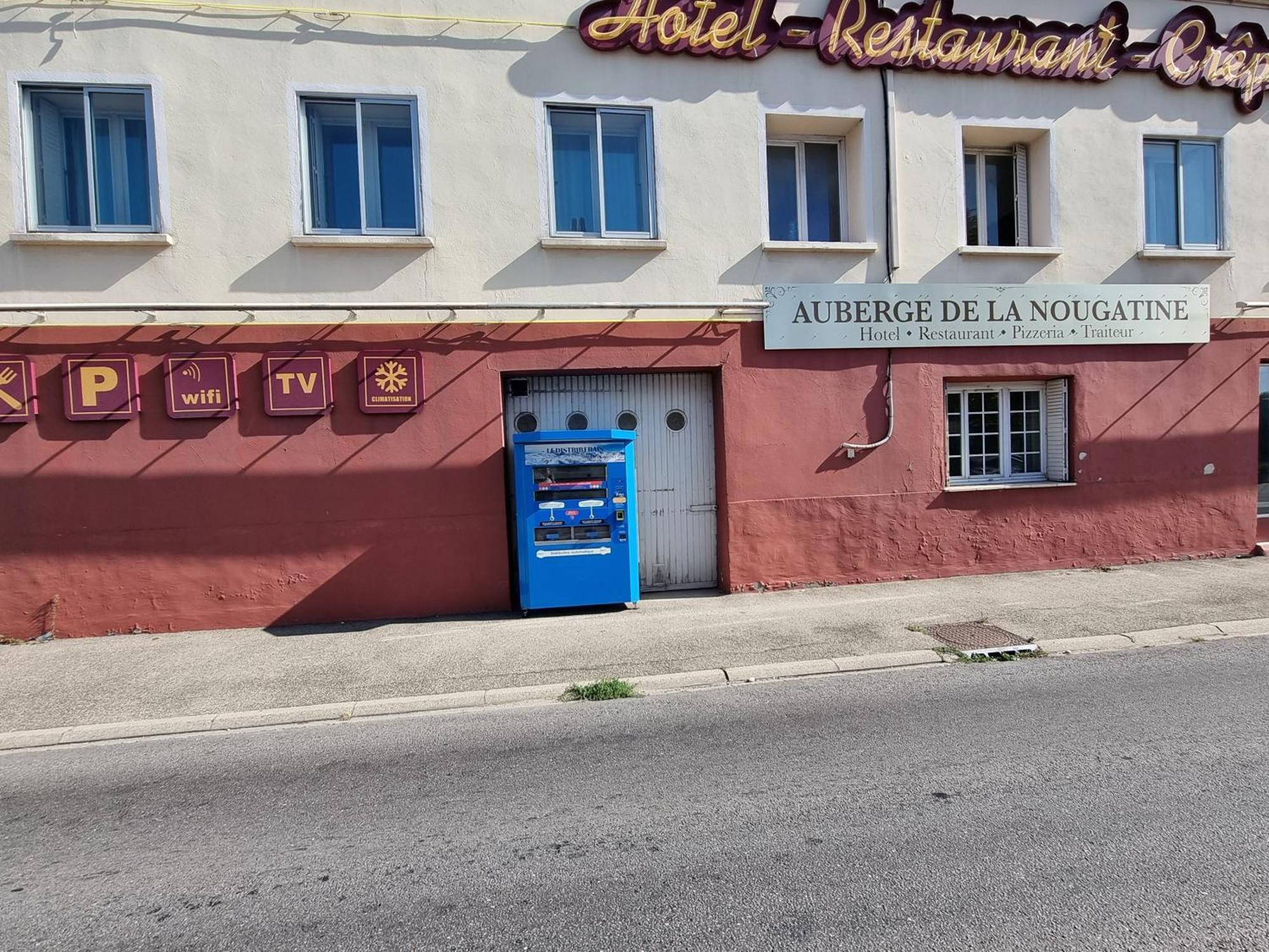 Auberge De La Nougatine Eu La Coucourde Eksteriør billede